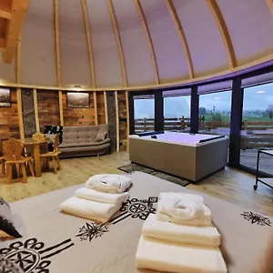 Luksusowy namiot Tatry Mountain Glamp Z Jacuzzi, Zakopane